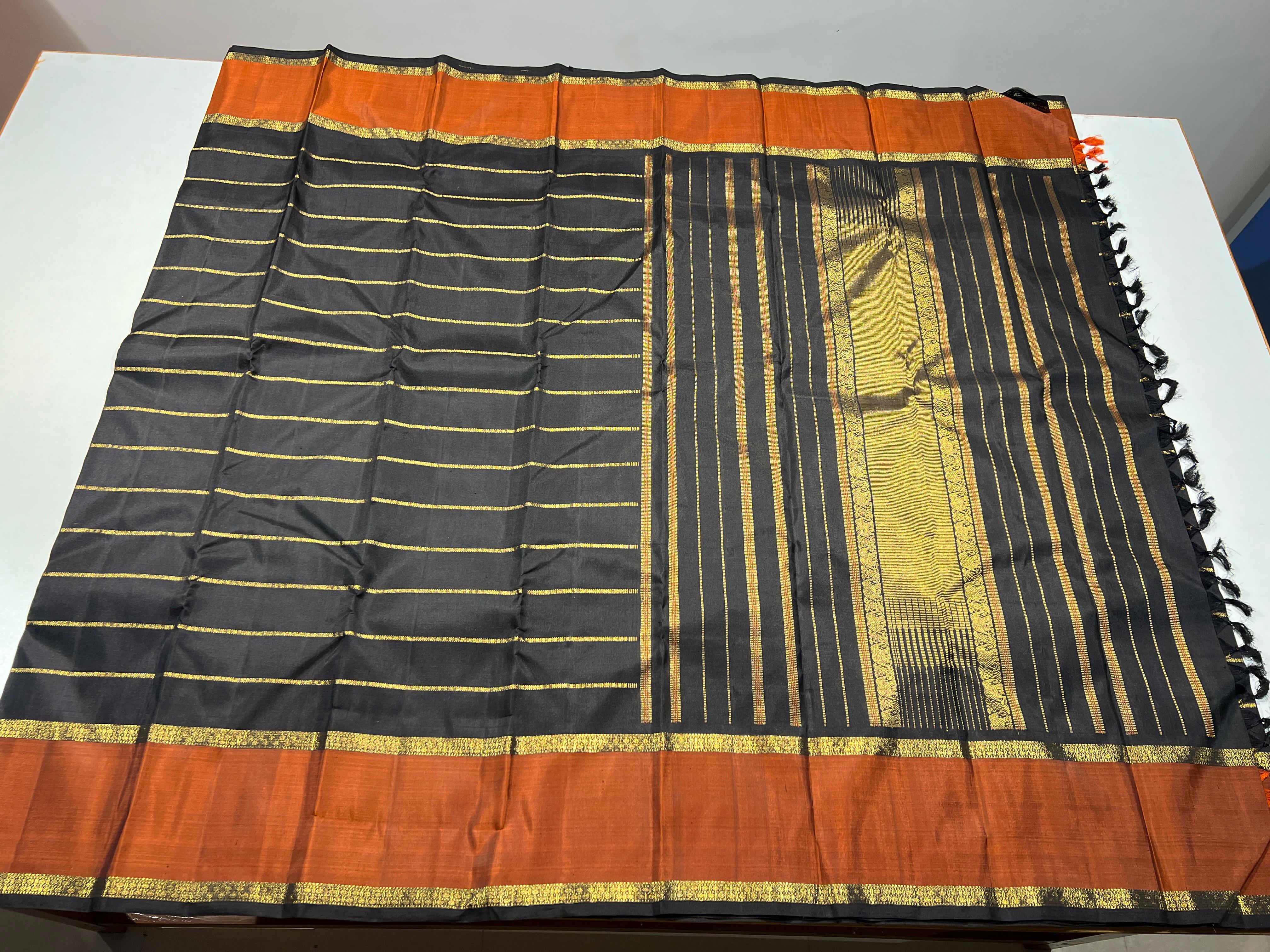 BLACK COLOUR & ORANGE BORDER  KANCHIPURAM SILK SAREE