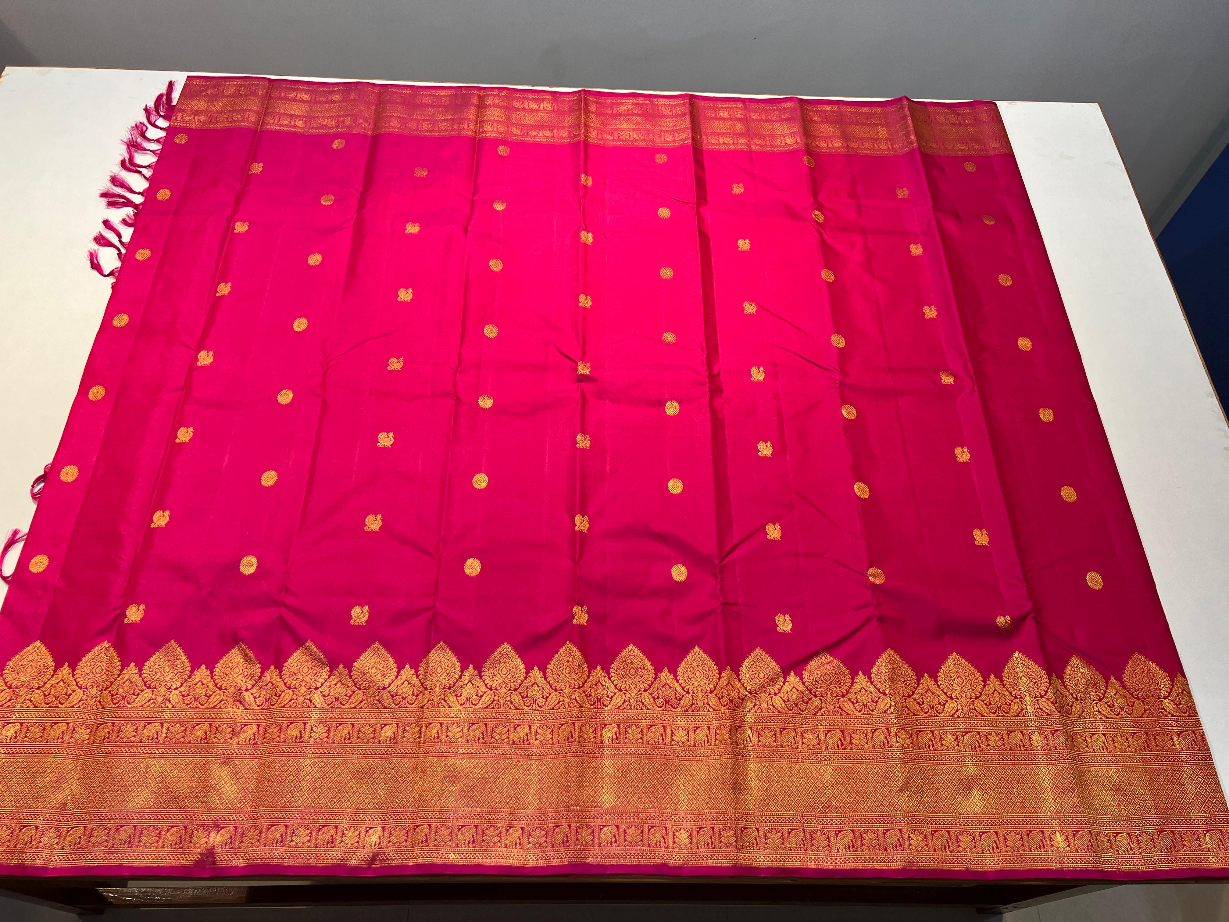 DARK PINK COLOUR & GOLD BORDER KANCHIPUAM SILK SAREE