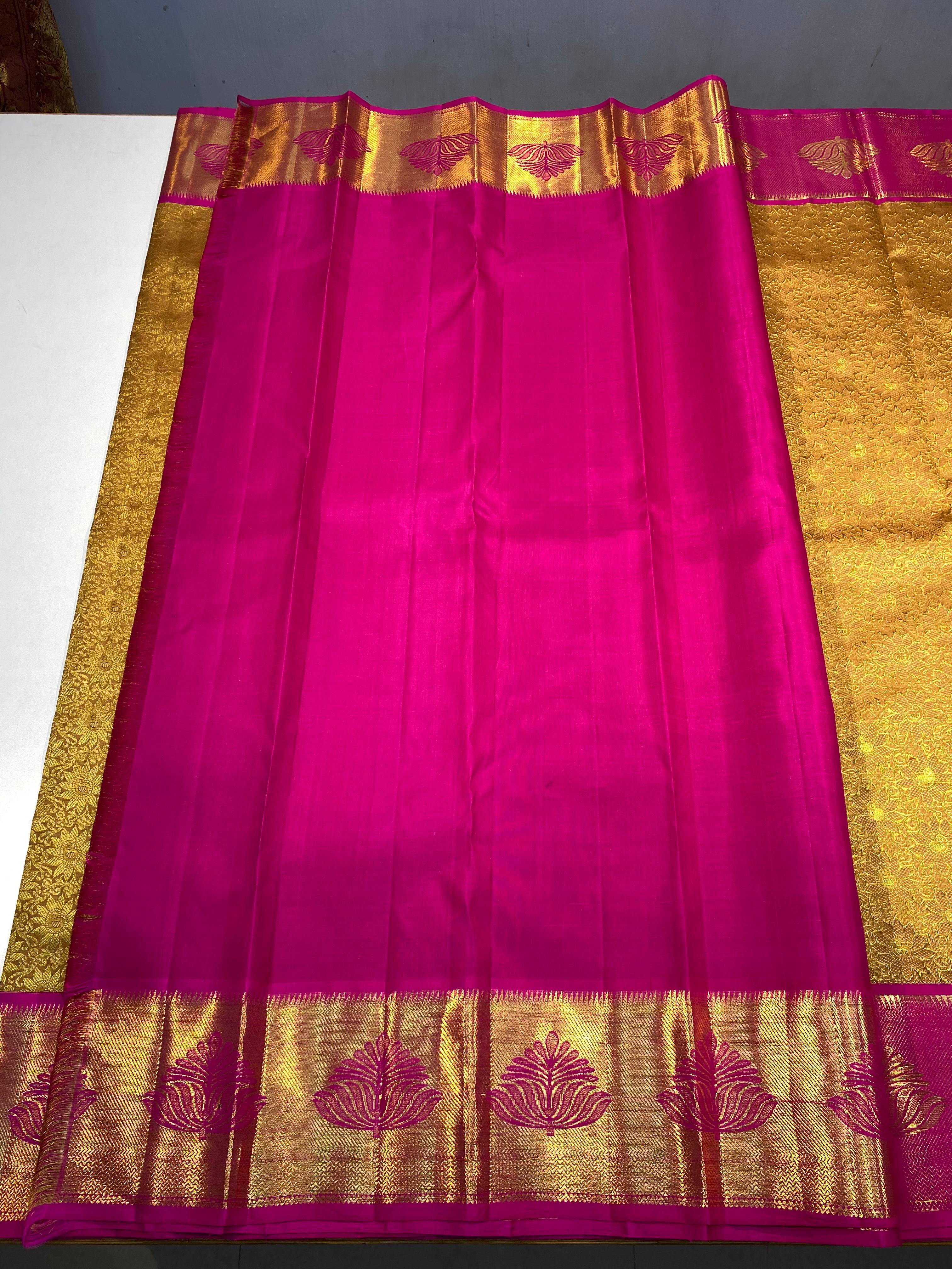 GOLDEN COLOUR & PINK/GOLD BORDER KACHIPURAM SILK SAREE