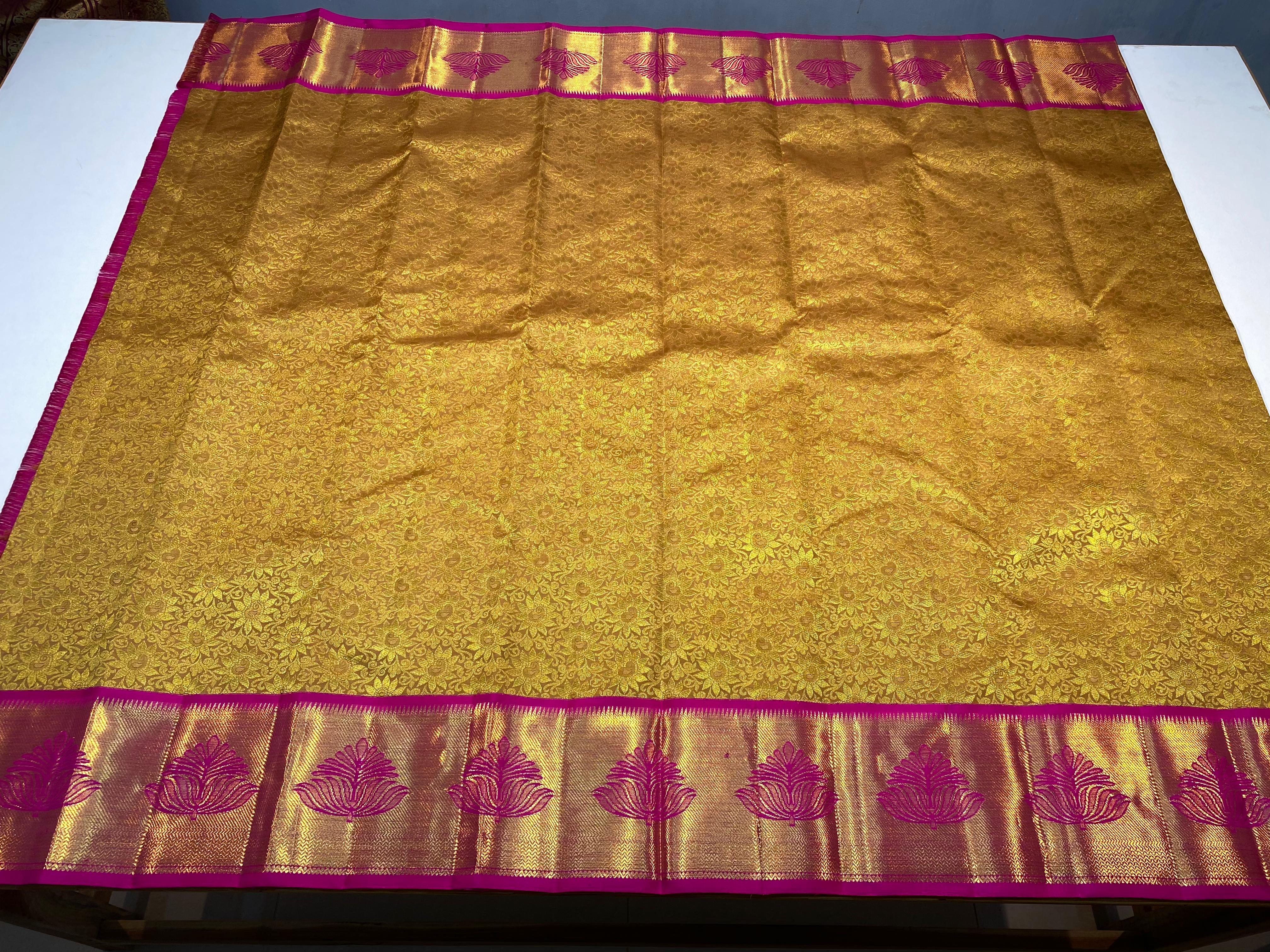 GOLDEN COLOUR & PINK/GOLD BORDER KACHIPURAM SILK SAREE