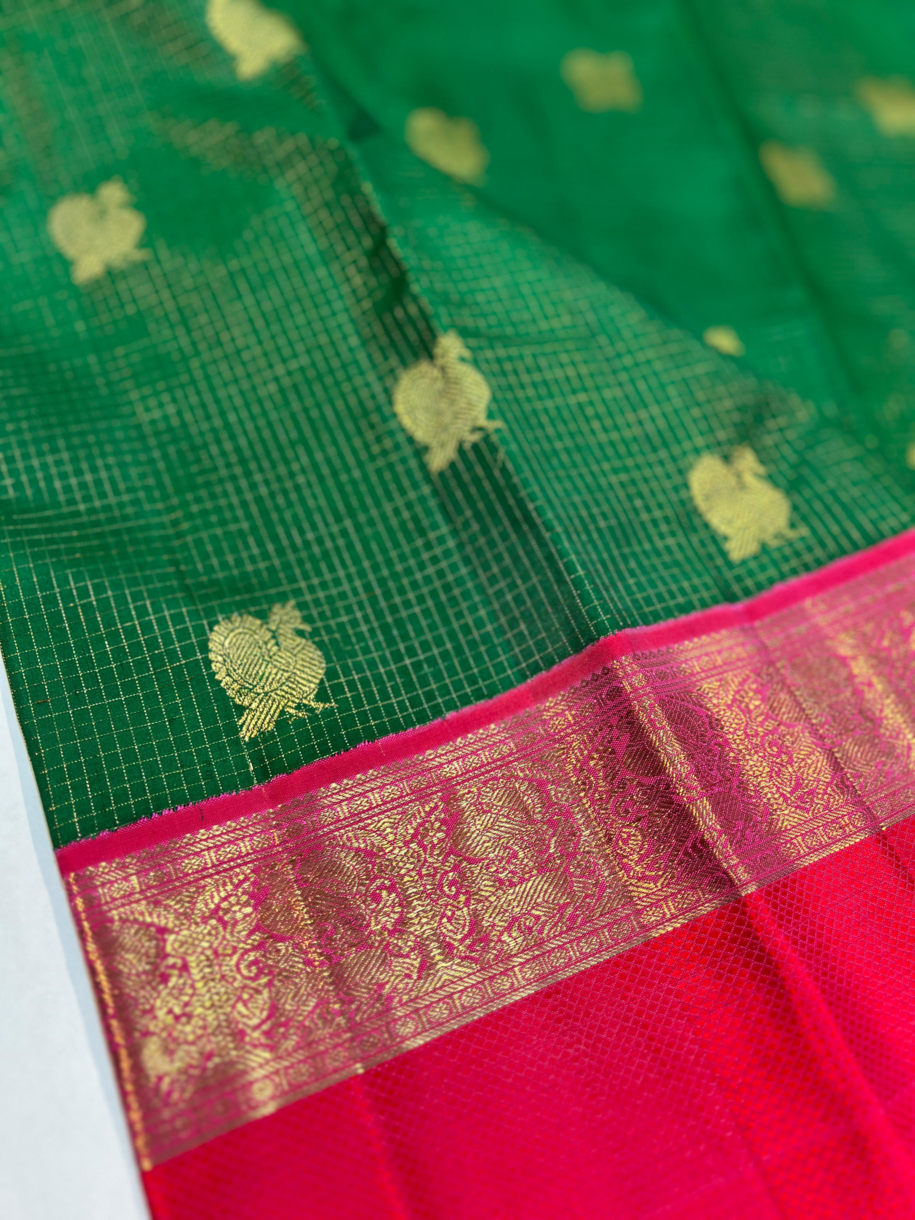 BOTTLE GREEN COLOUR & PINK\ORANGE BORDER KANCHIPURAM SILK SAREE