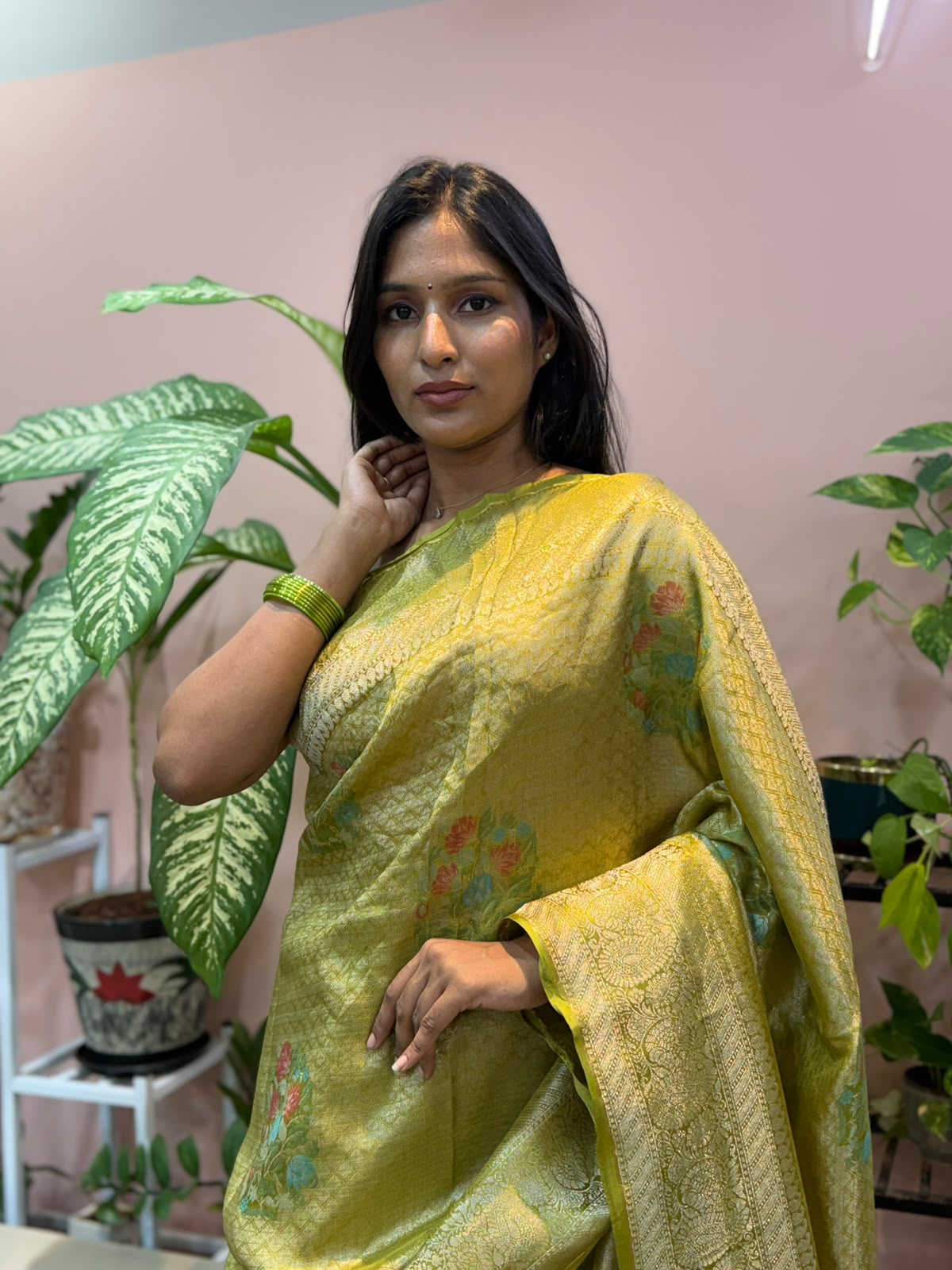 PARROT GREEN TISSUE BANARASI