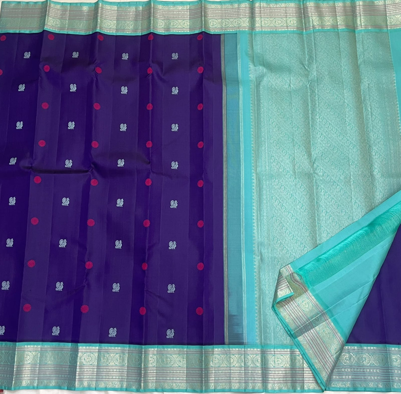 PURE VINTAGE KANCHEEPURAM SILK SAREE BLUE