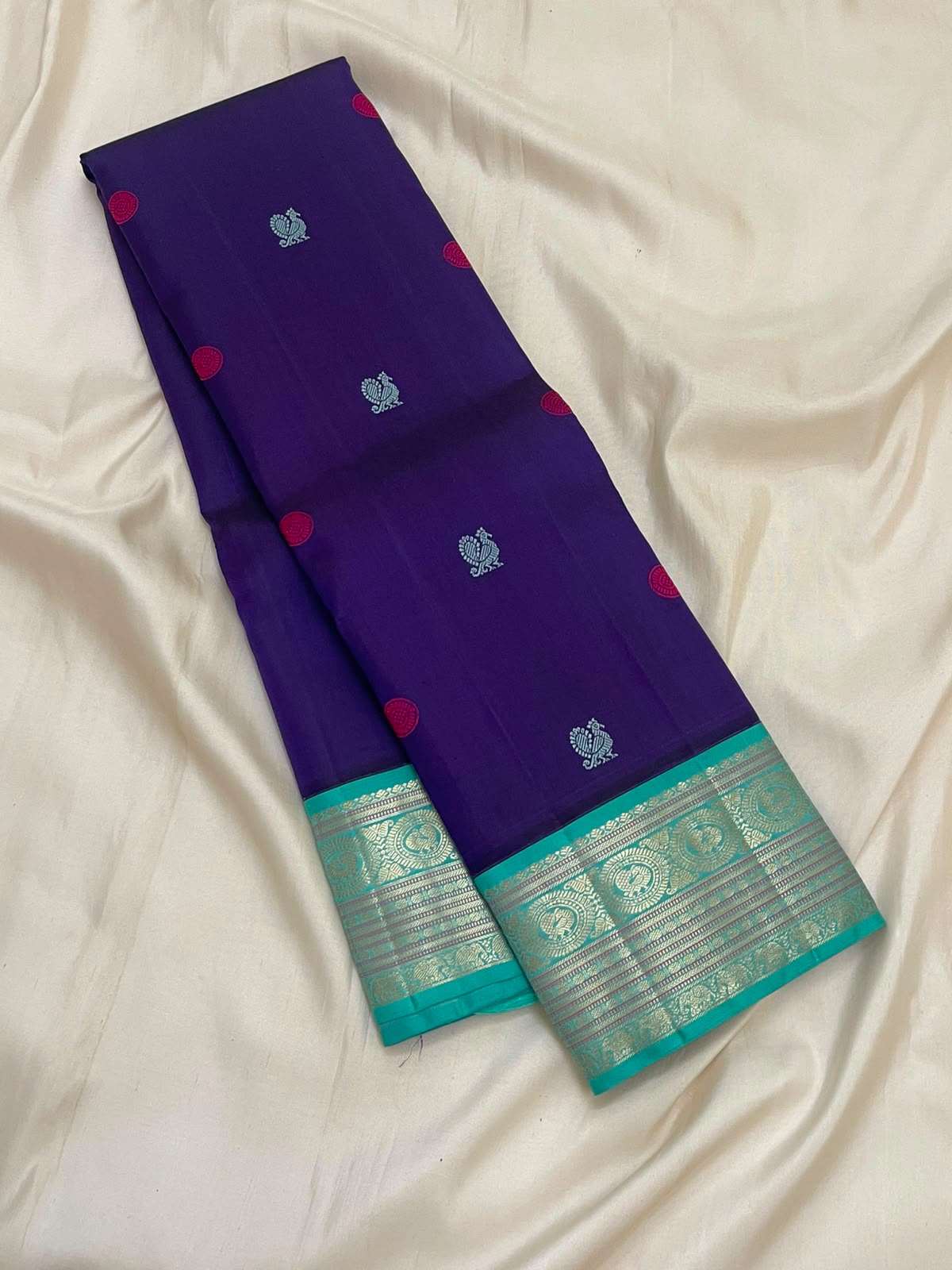 PURE VINTAGE KANCHEEPURAM SILK SAREE BLUE