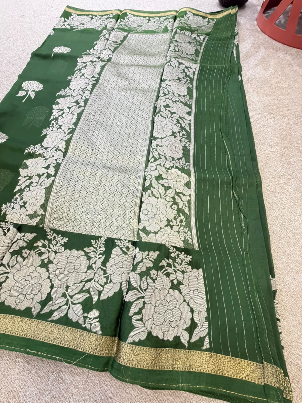 ORGANZA FLORAL GREEN BANARASI