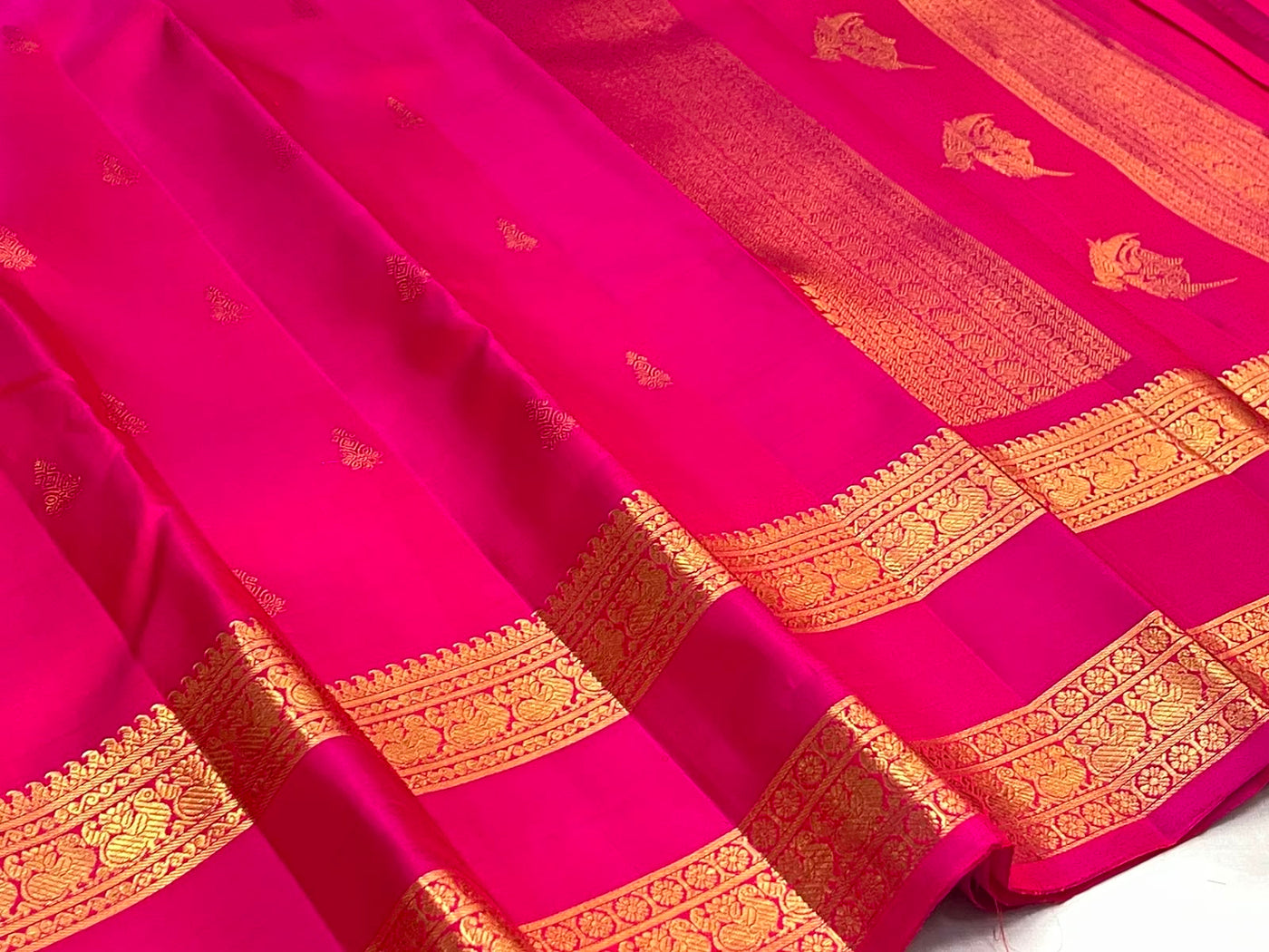 PINK BUTTI'S SAREE