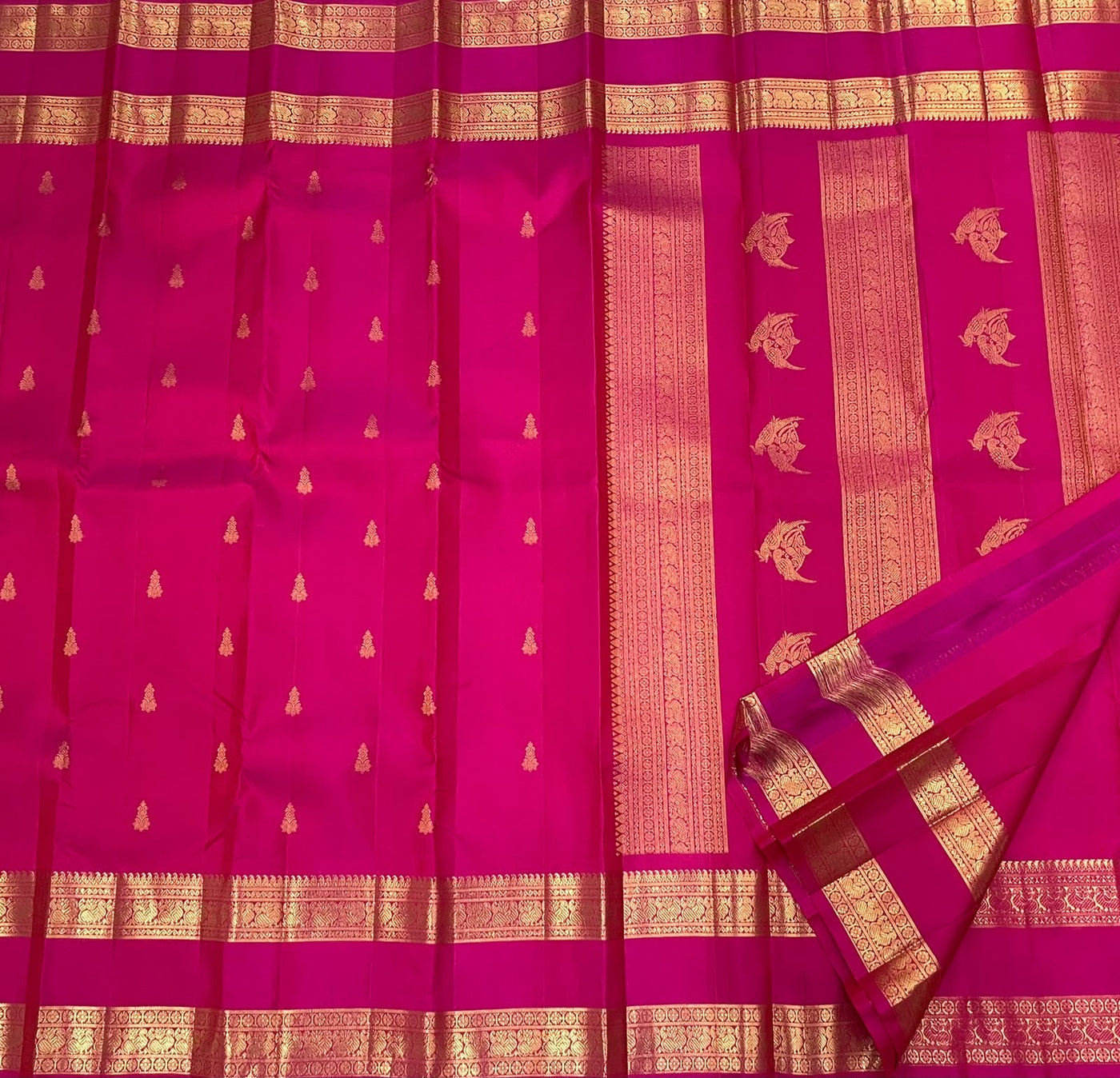 PINK BUTTI'S SAREE