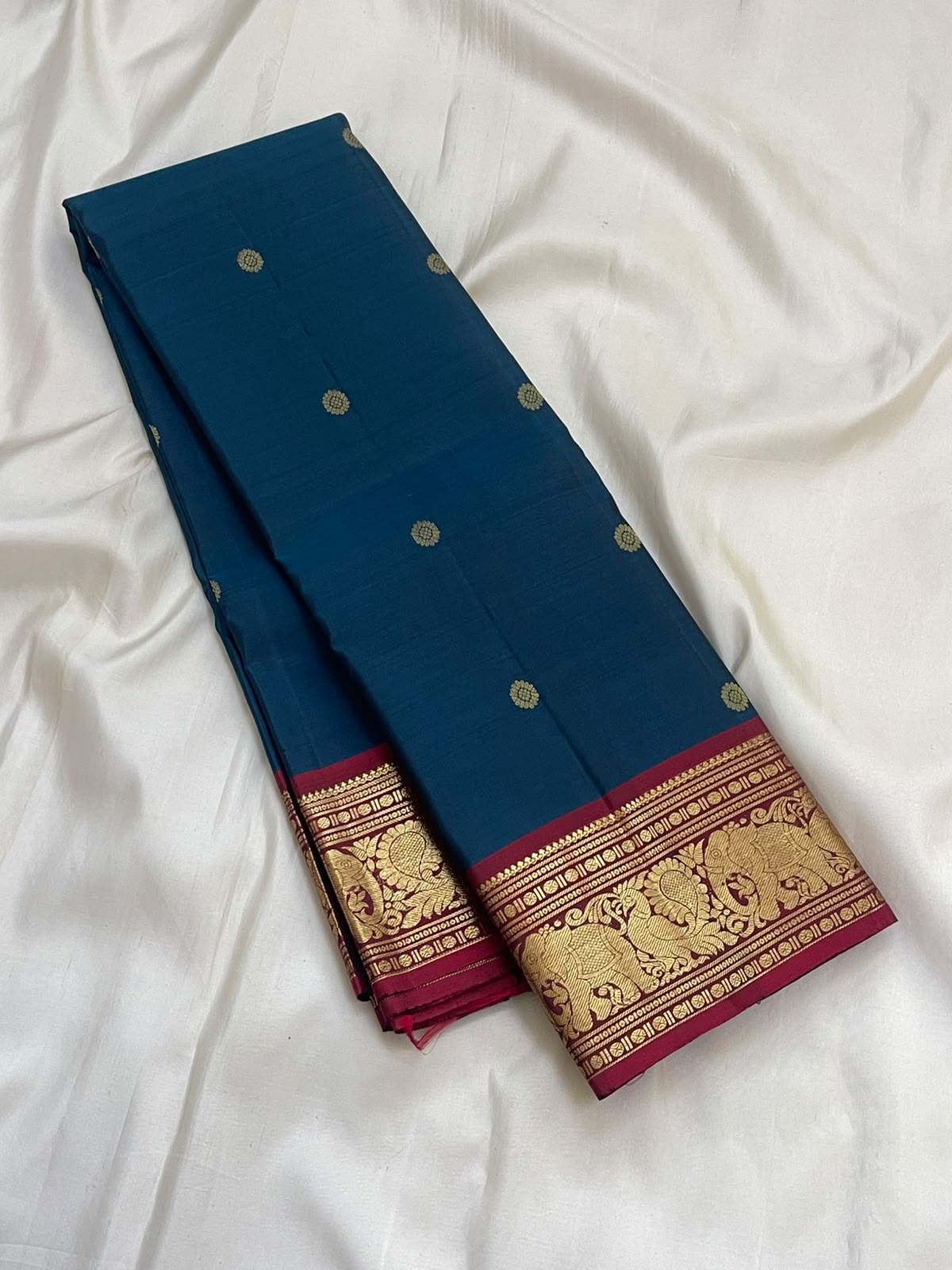 PURE VINTAGE KANCHEEPURAM SILK SAREE BLUE