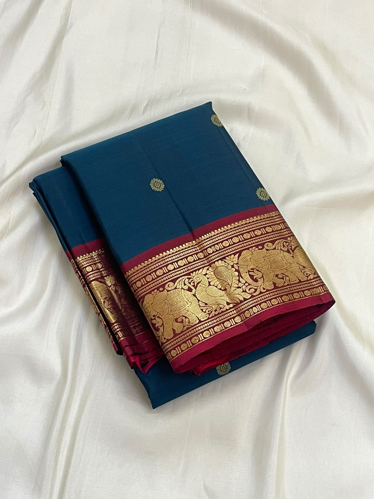 PURE VINTAGE KANCHEEPURAM SILK SAREE BLUE
