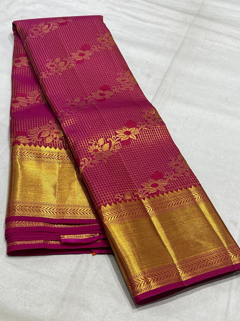 PURE KANCHEEPURAM SILK SAREE PINK ZARI  BORDER