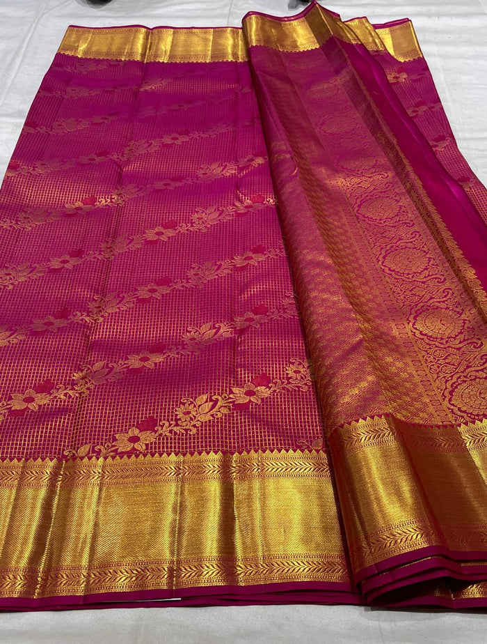 PURE KANCHEEPURAM SILK SAREE PINK ZARI  BORDER