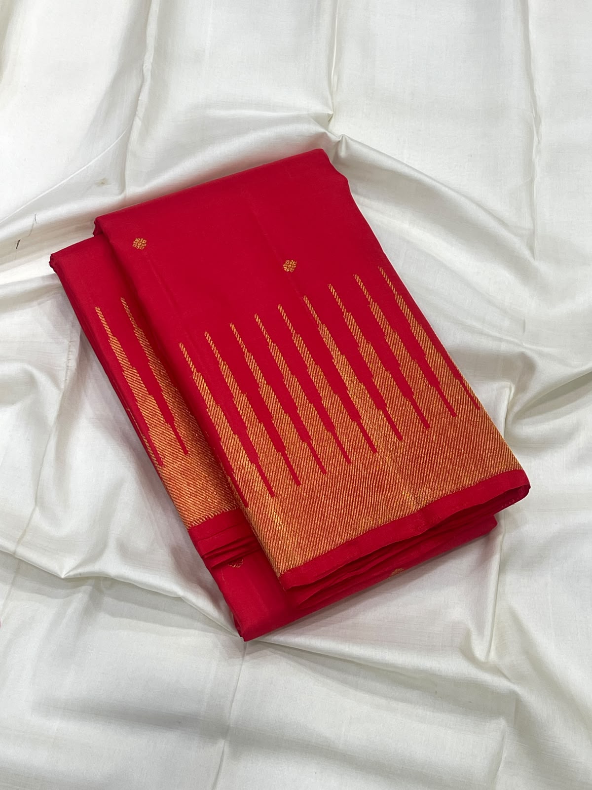 KANCHEEPURAM RED SILK SAREE