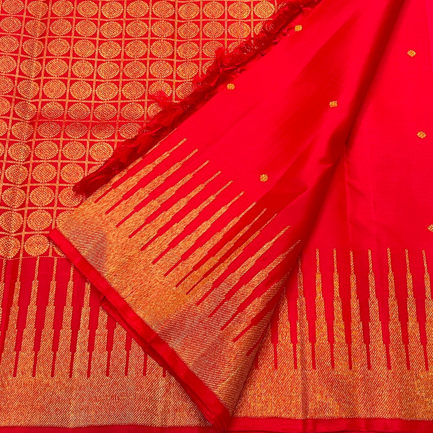 KANCHEEPURAM RED SILK SAREE