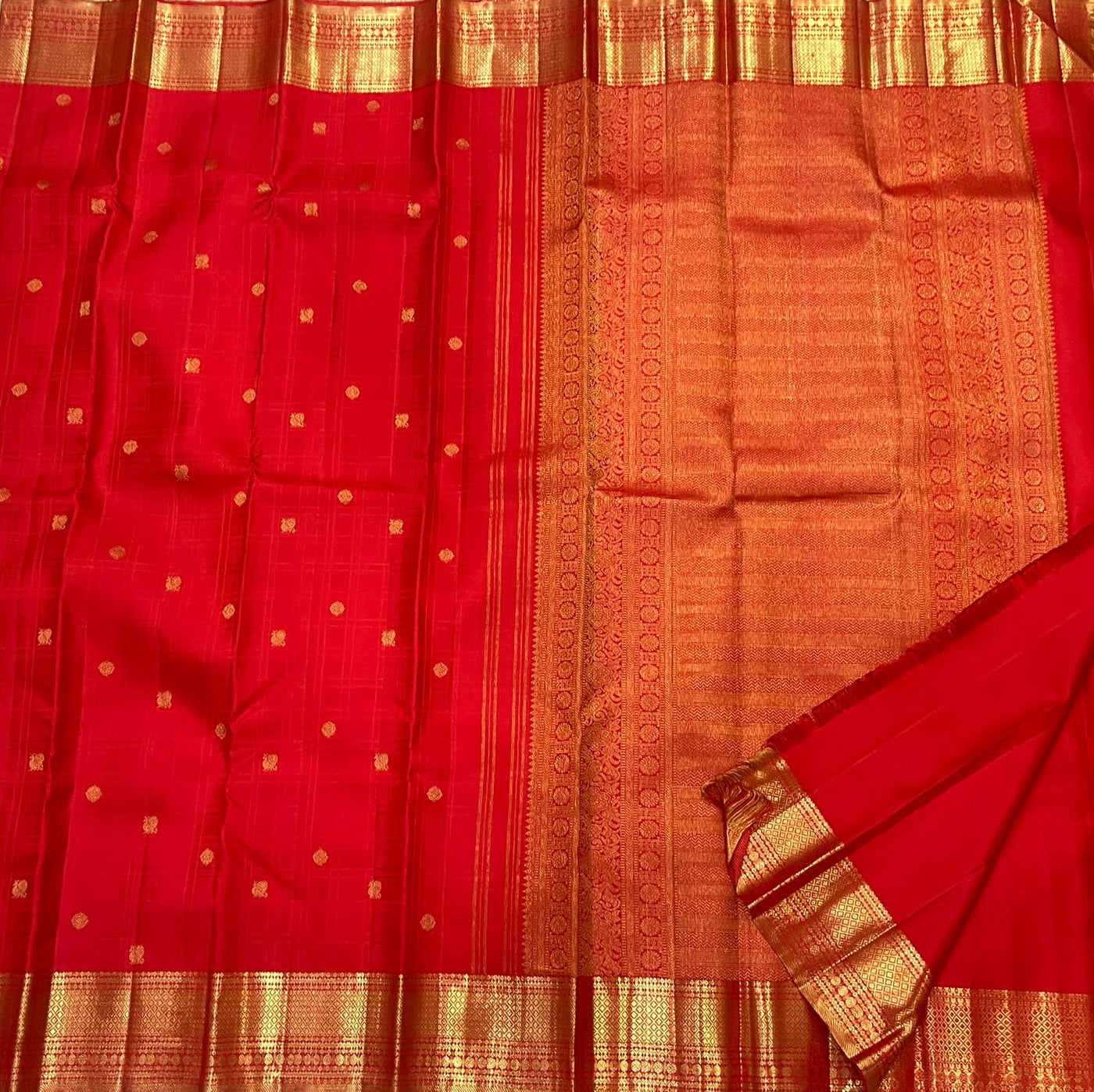KANCHEEPURAM RED SILK SAREE