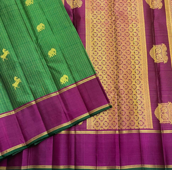 KANCHEEPURAM GREEN MAGENTA SILK SAREE