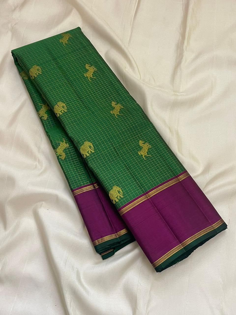 KANCHEEPURAM GREEN MAGENTA SILK SAREE
