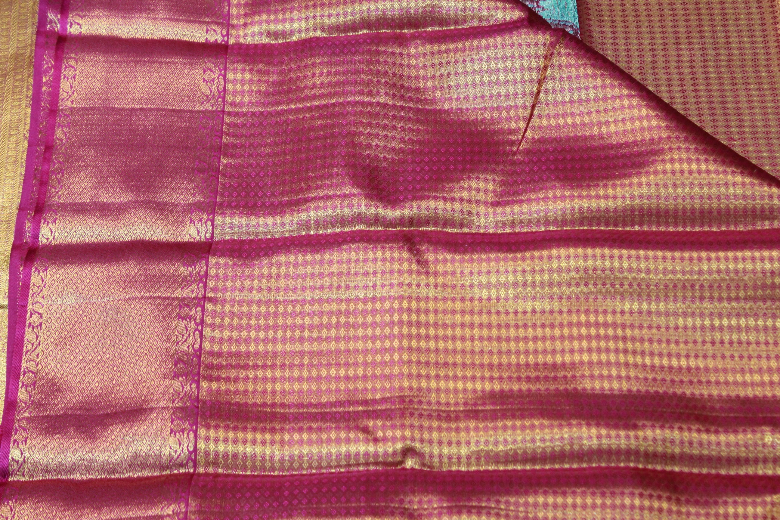 PISTA GREEN / PINK COLOUR SAREE