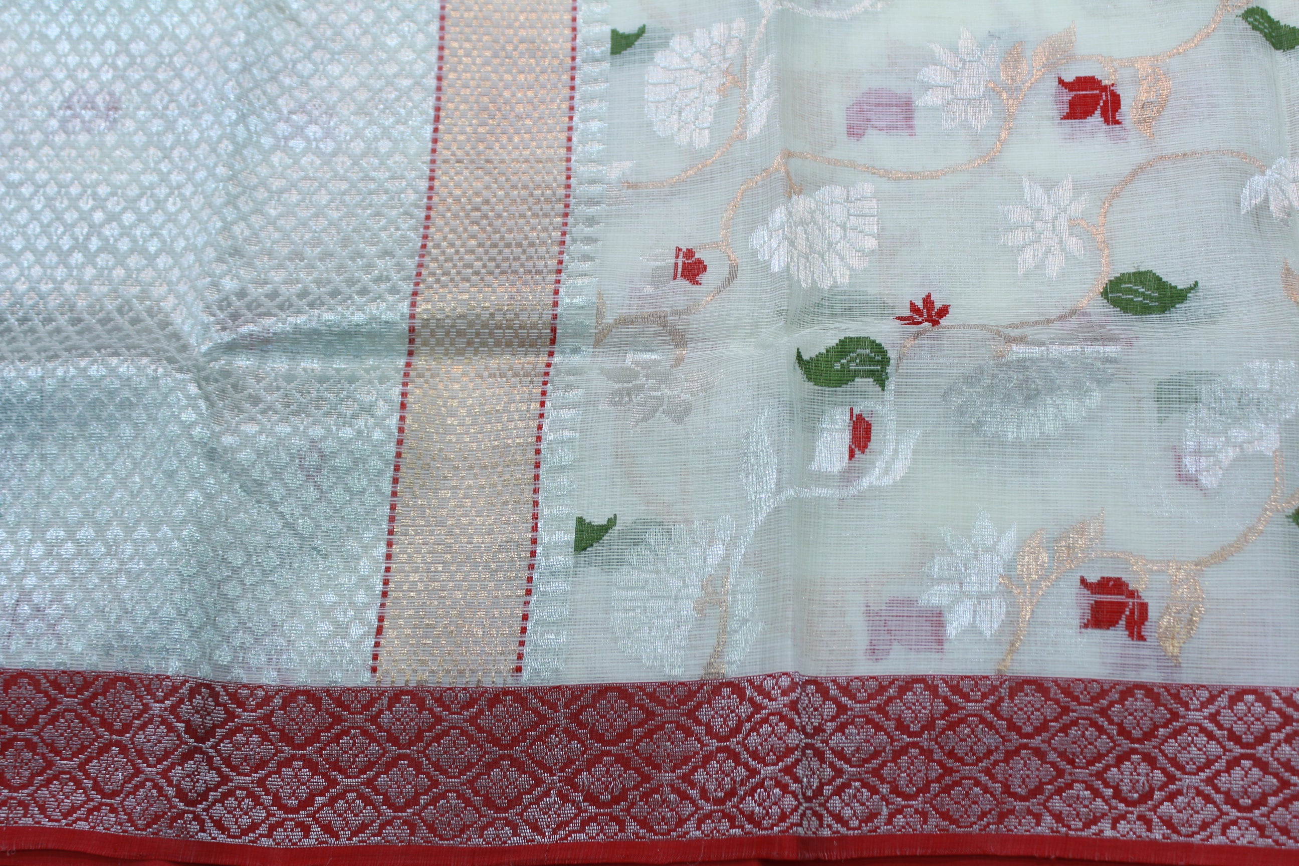 CREAM COLOUR SAREE