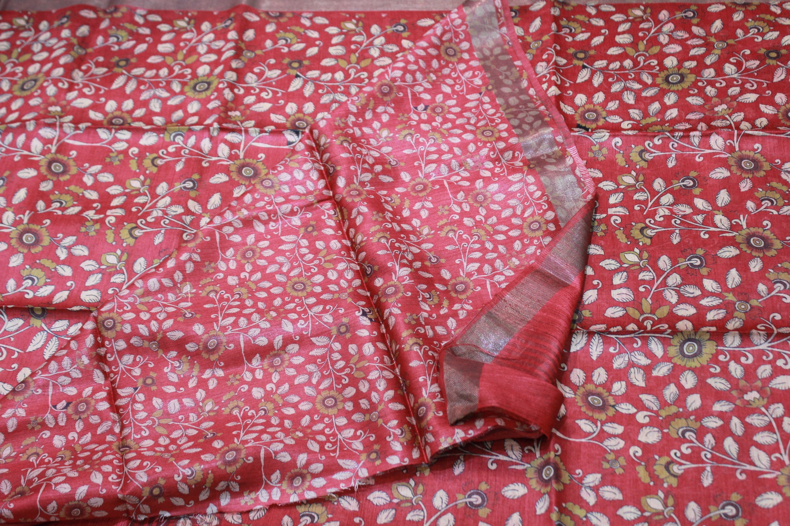 RED COLOUR SAREE
