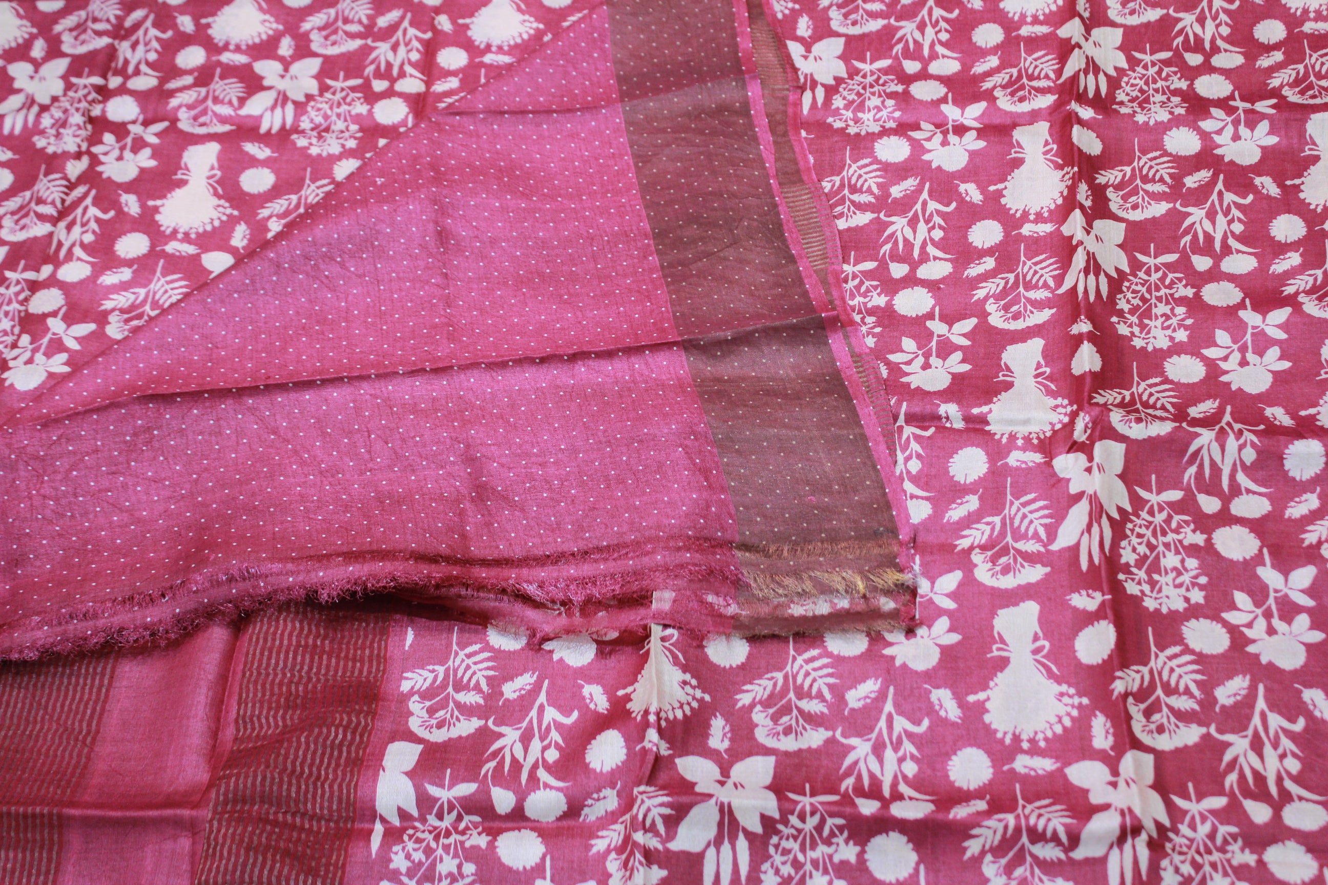 PINK COLOUR SAREE