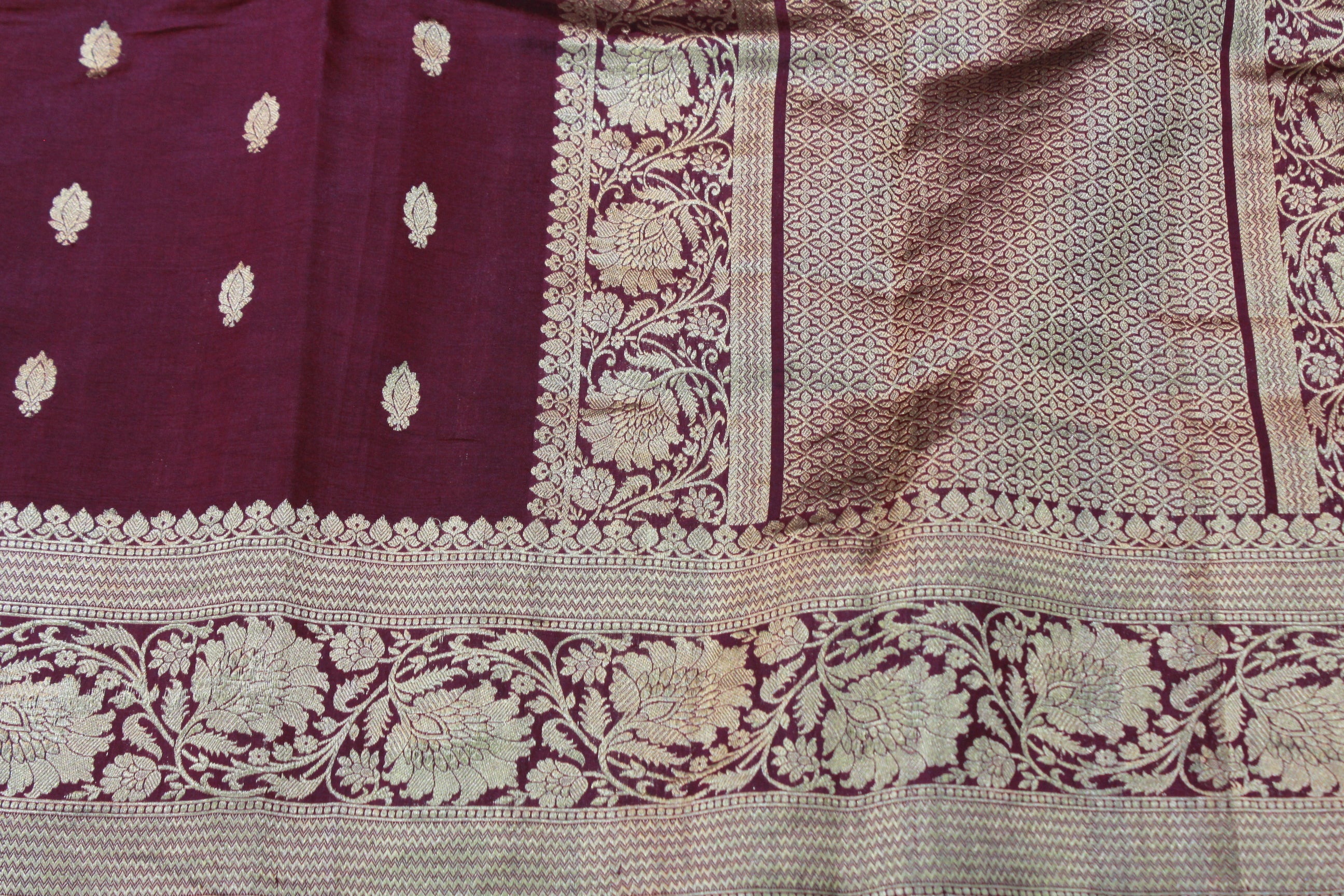 MERUN COLOUR BANARAS SAREE