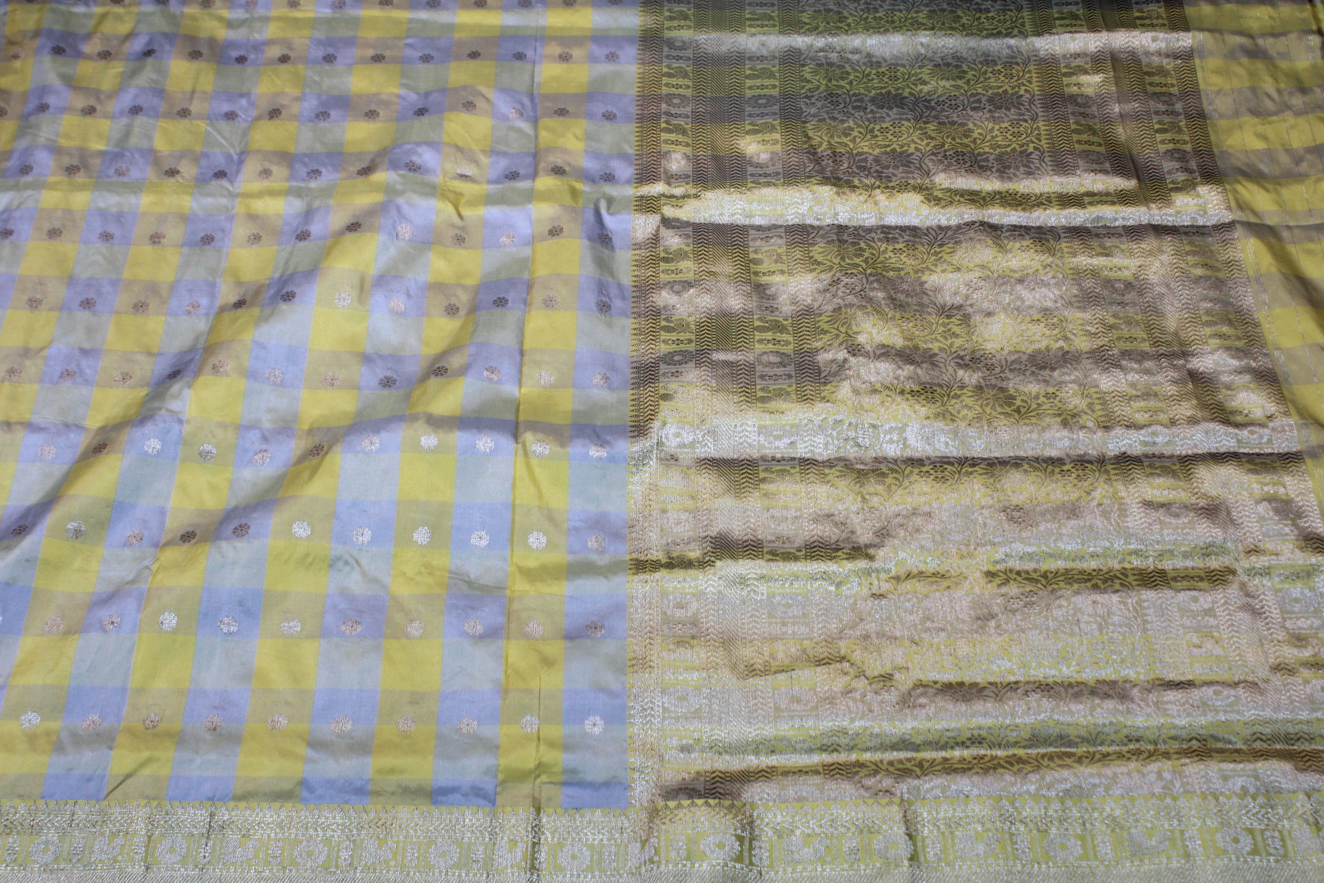 SANDLE COLOUR BANARAS SAREE