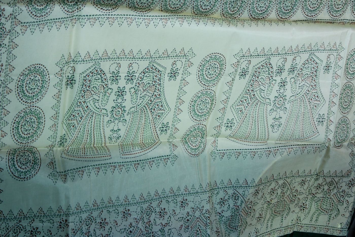 CREAM COLOUR SAREE