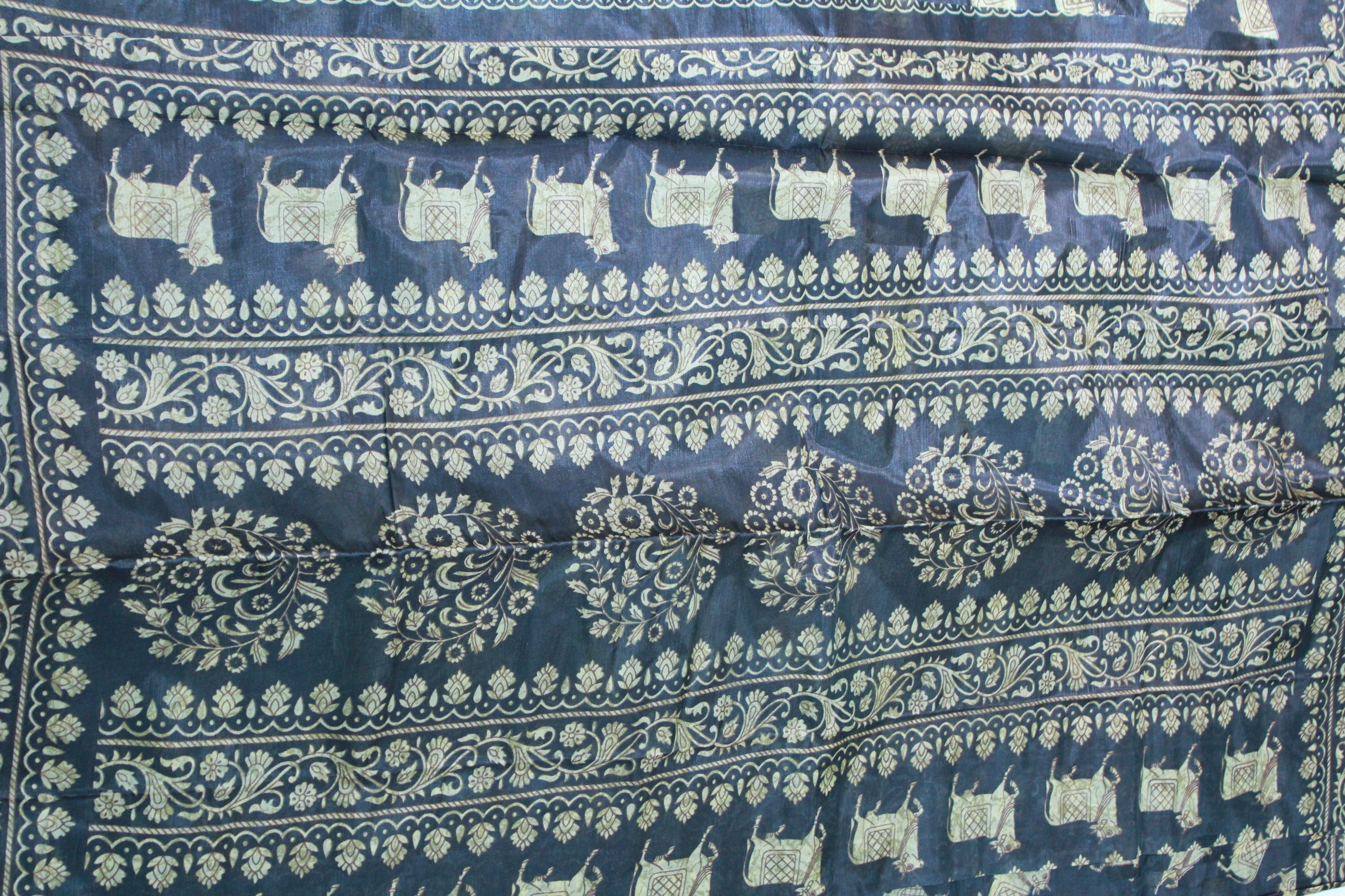 BLACK COLOUR SAREE