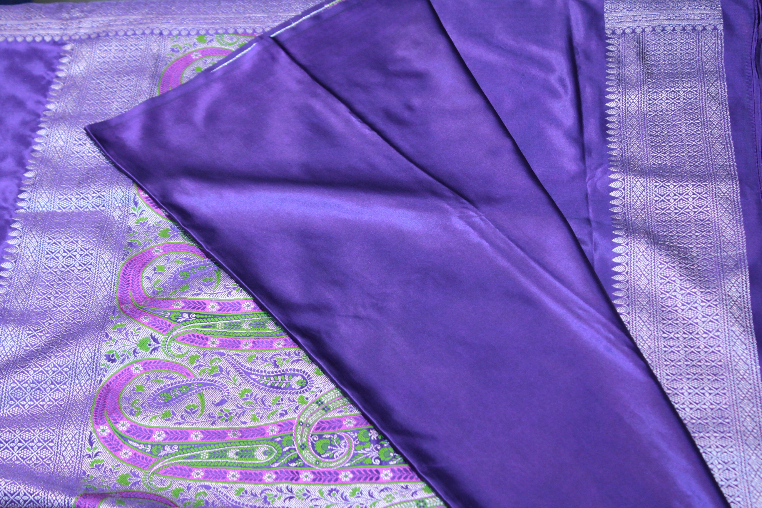 VOILET COLOUR SAREE