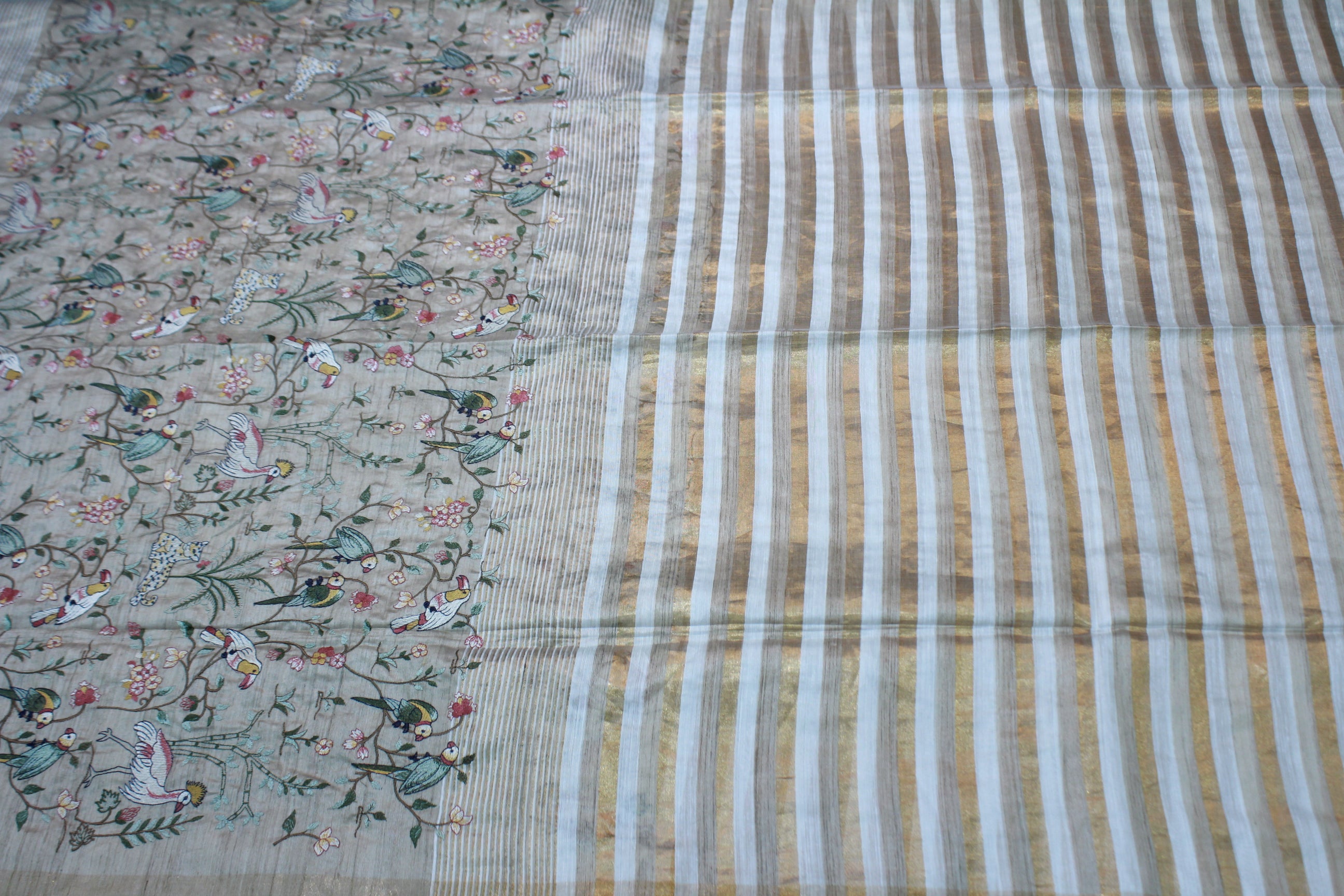CREAM  COLOUR SAREE