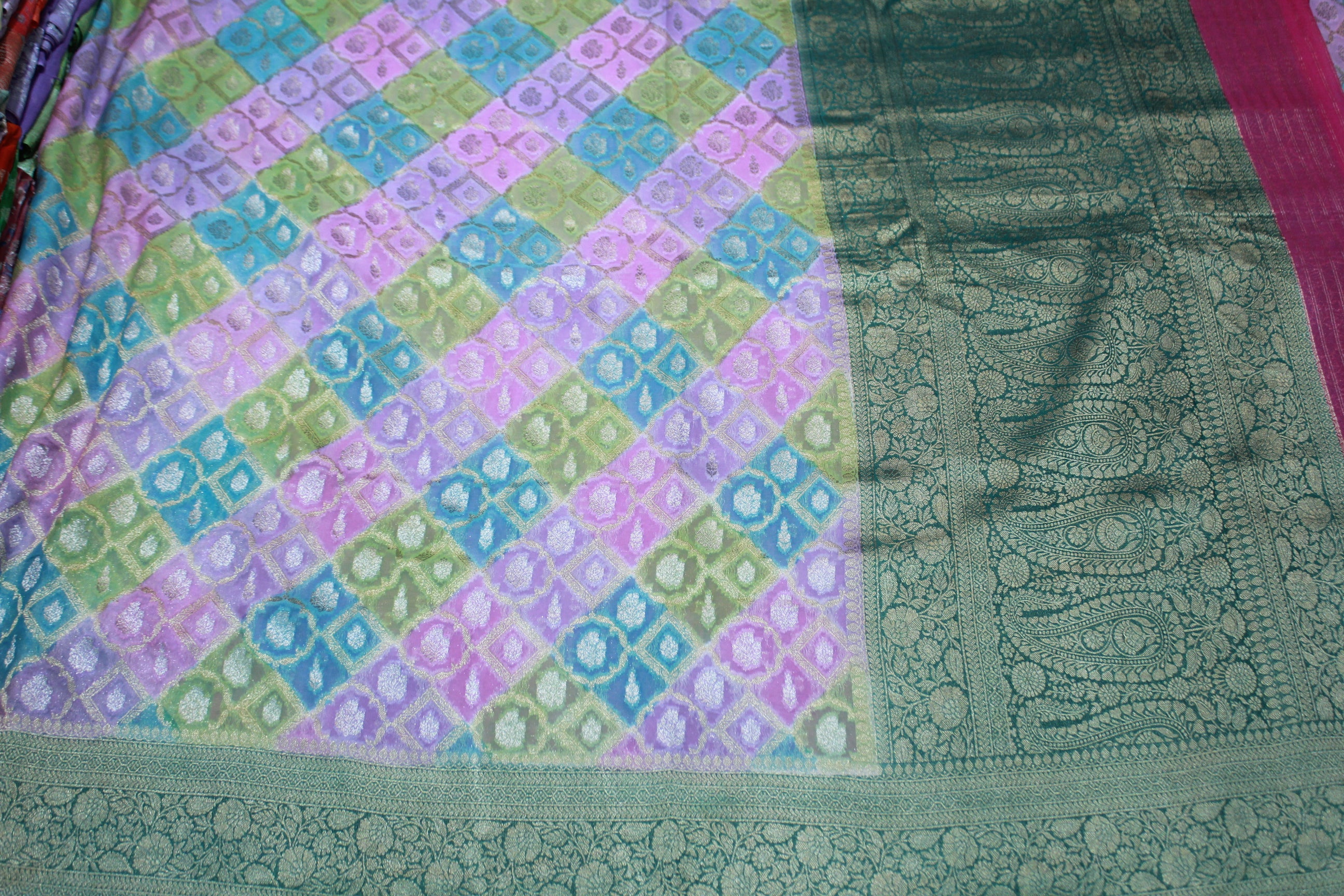MULTI COLOUR COLOUR BANARAS SAREE