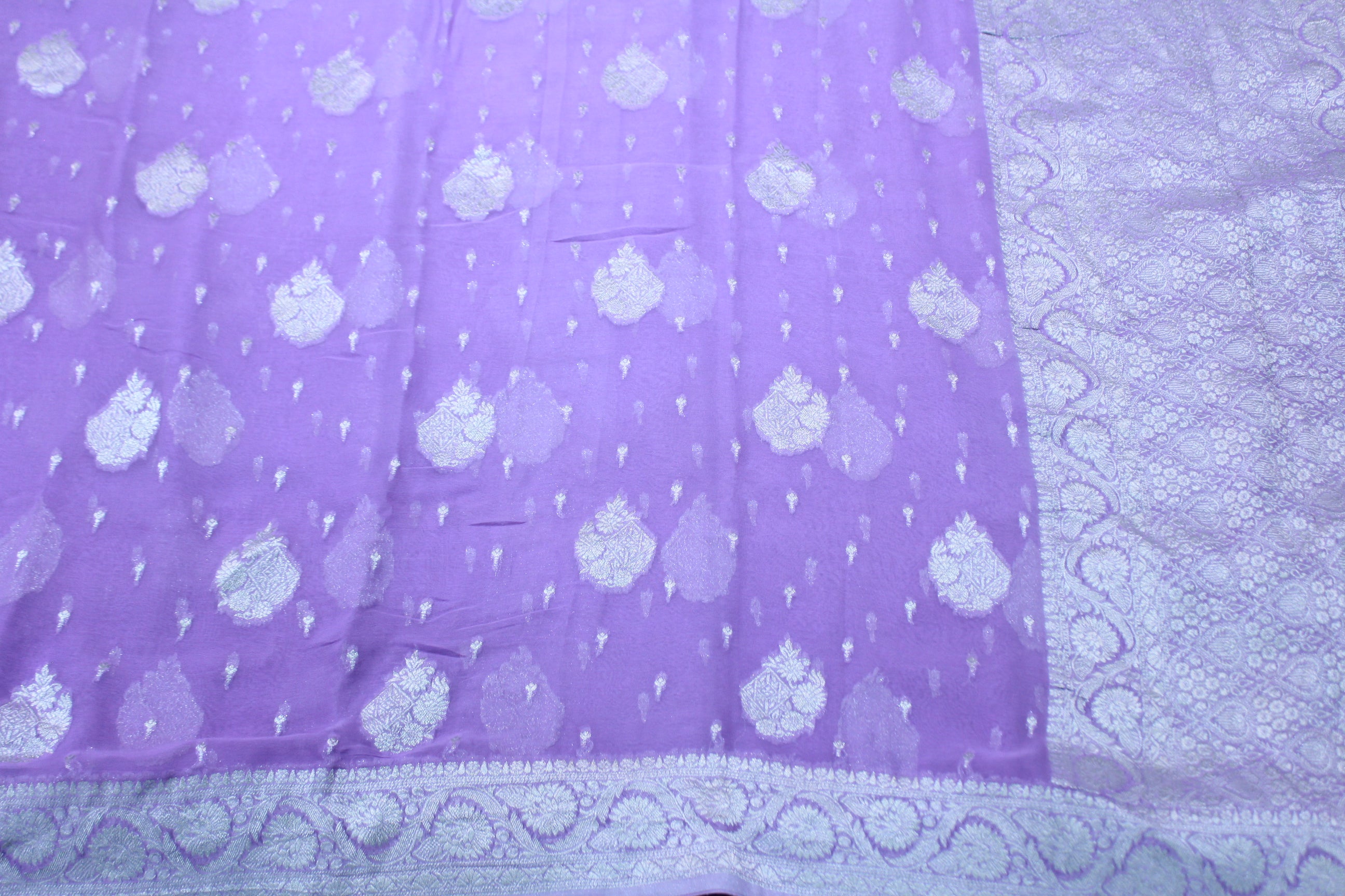 LEVENDER COLOUR BANARAS SAREE