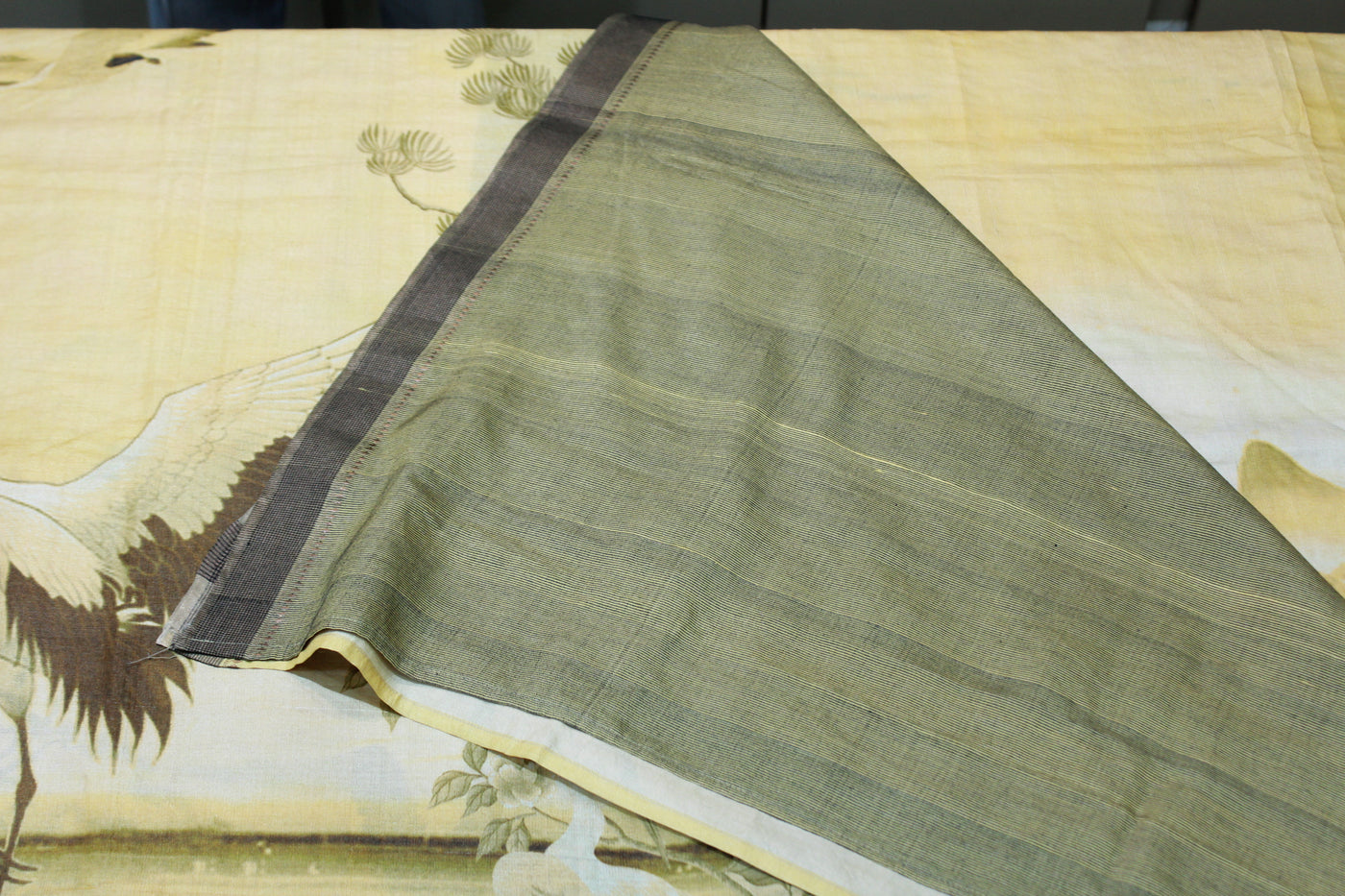 LITE YELLOW TUSSAR COLOUR SAREE