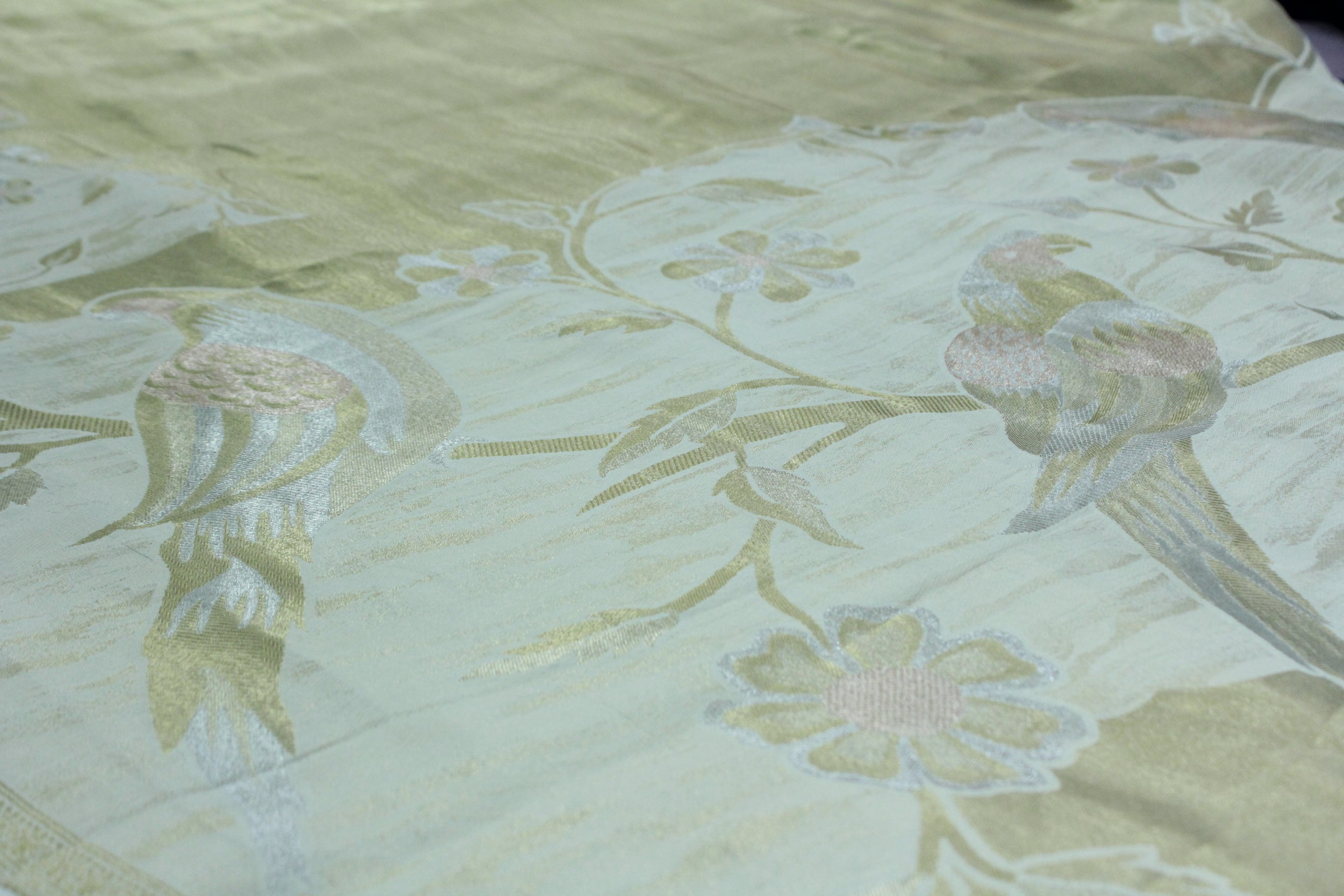 GOLD COLOUR BANARAS SAREE