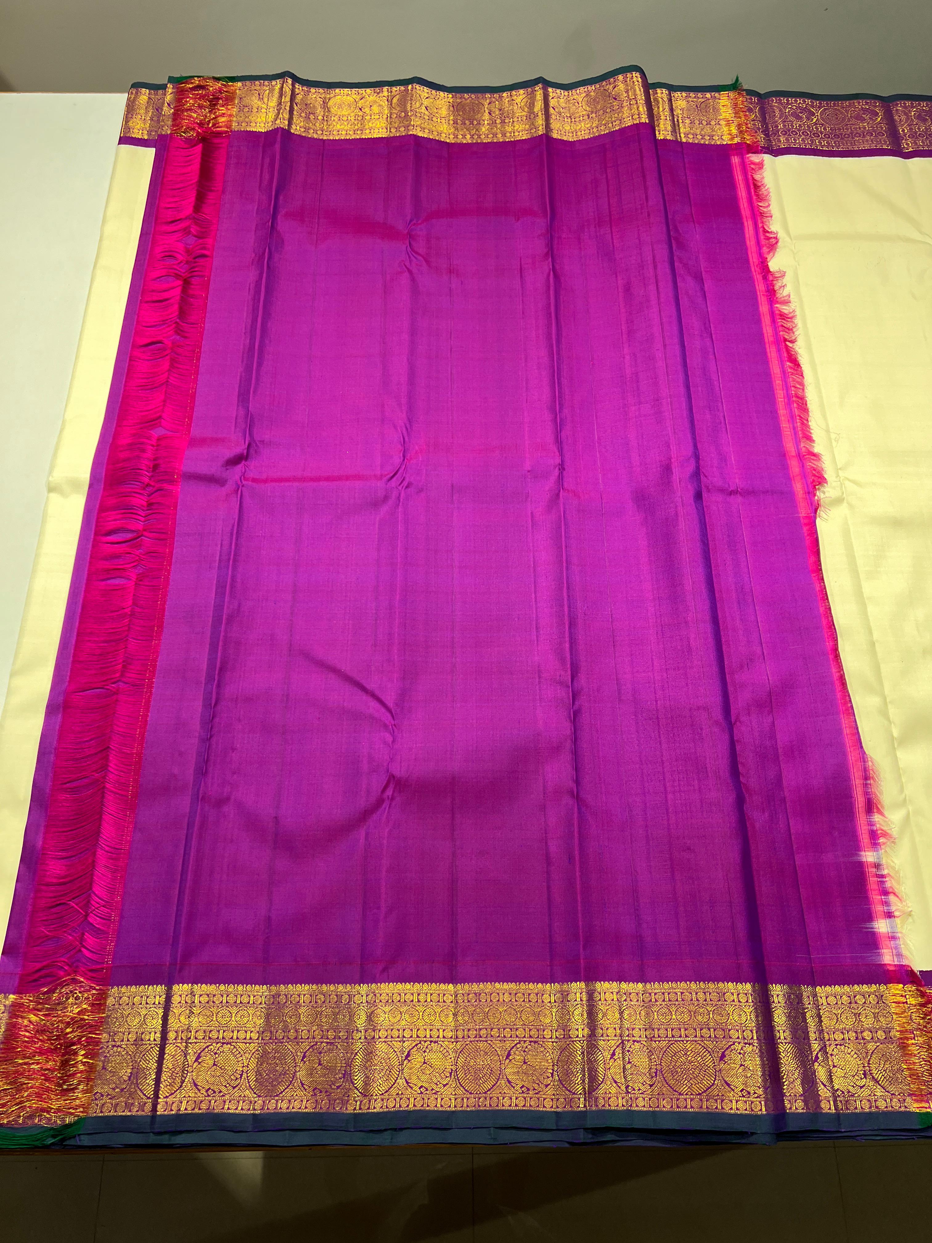 WHITE COLOUR & PURPLE\GOLD BORDER KANCHIPURAM SILK SAREE