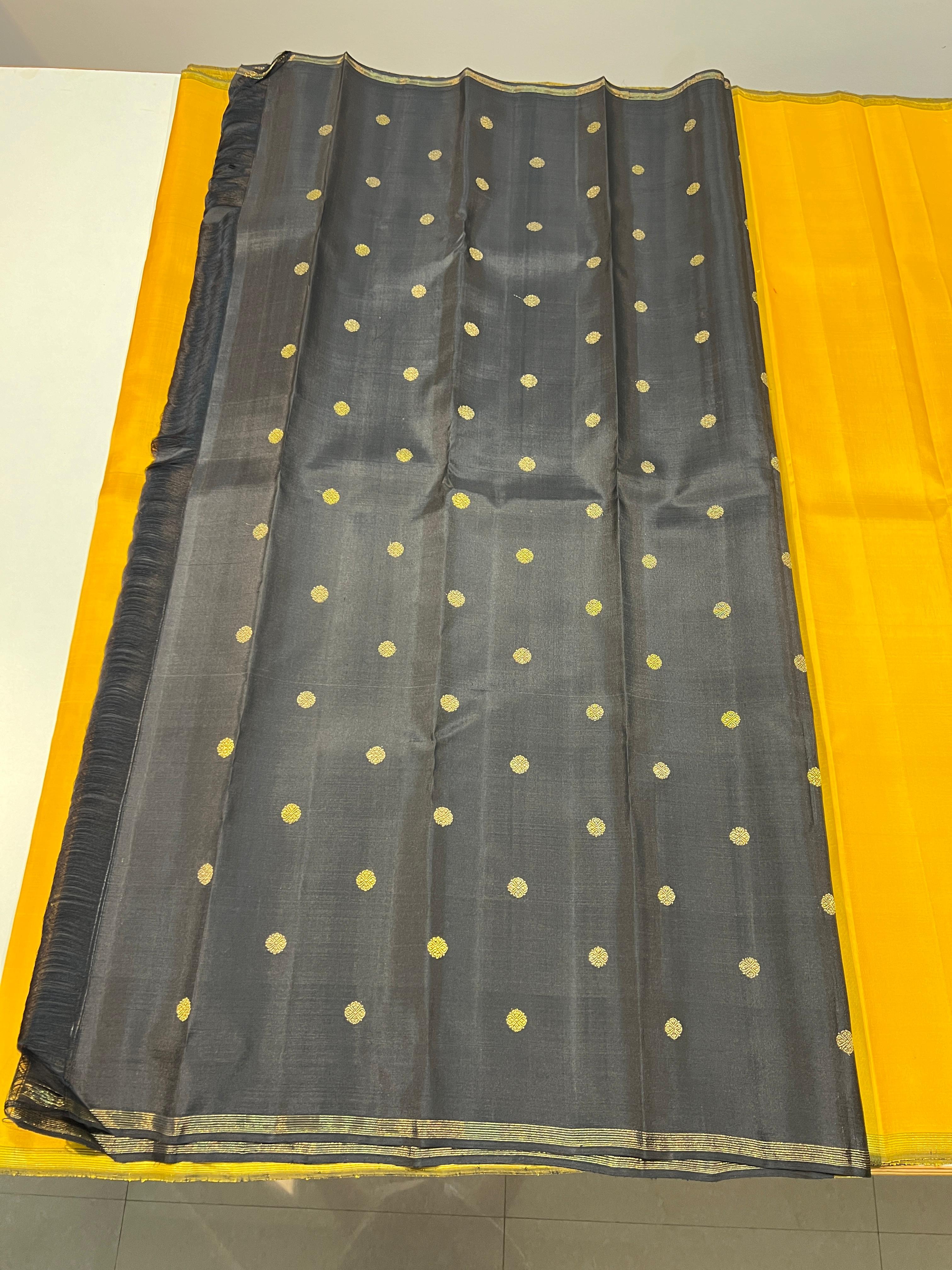 YELLOW & BLACK COLOUR COMBINATION KANCHIPURAM SILK SAREE