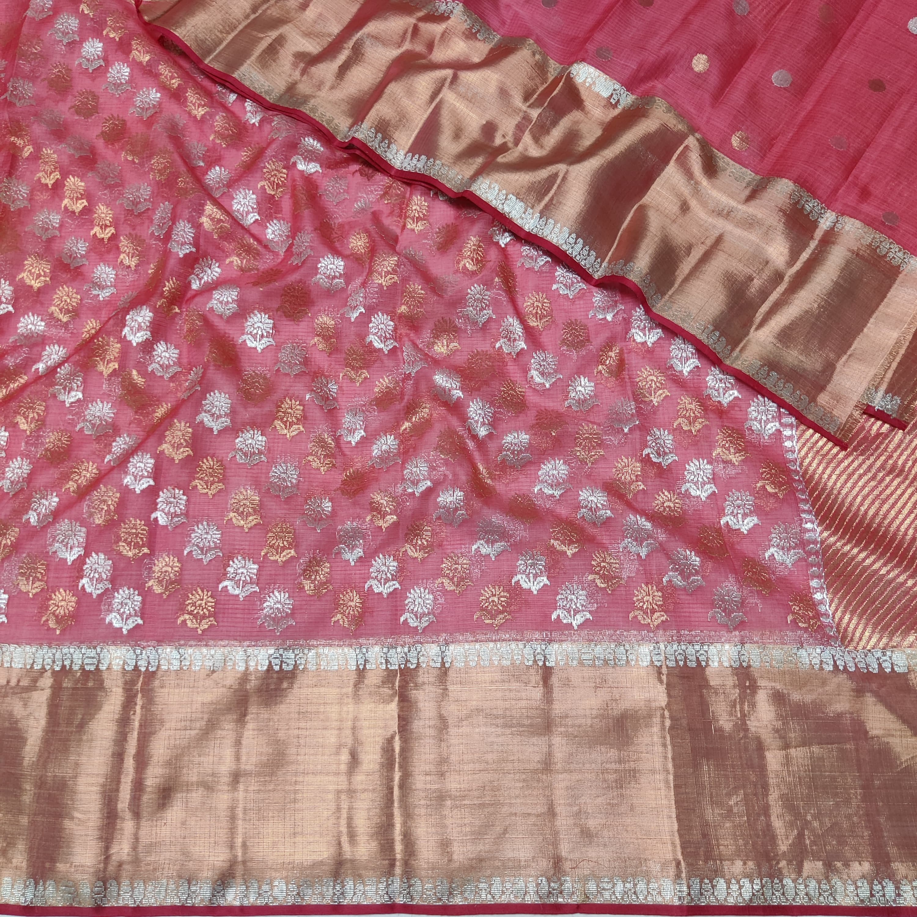 RED & GOLD COLOUR ZARI KOTA SILK SAREE